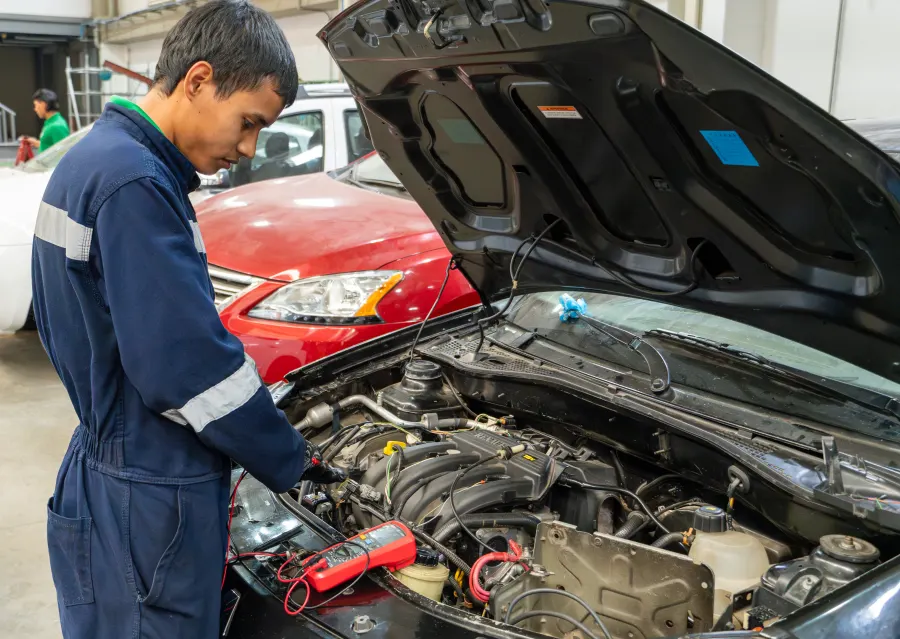 Mantenimiento Eléctrico y Control Electrónico de Automotores