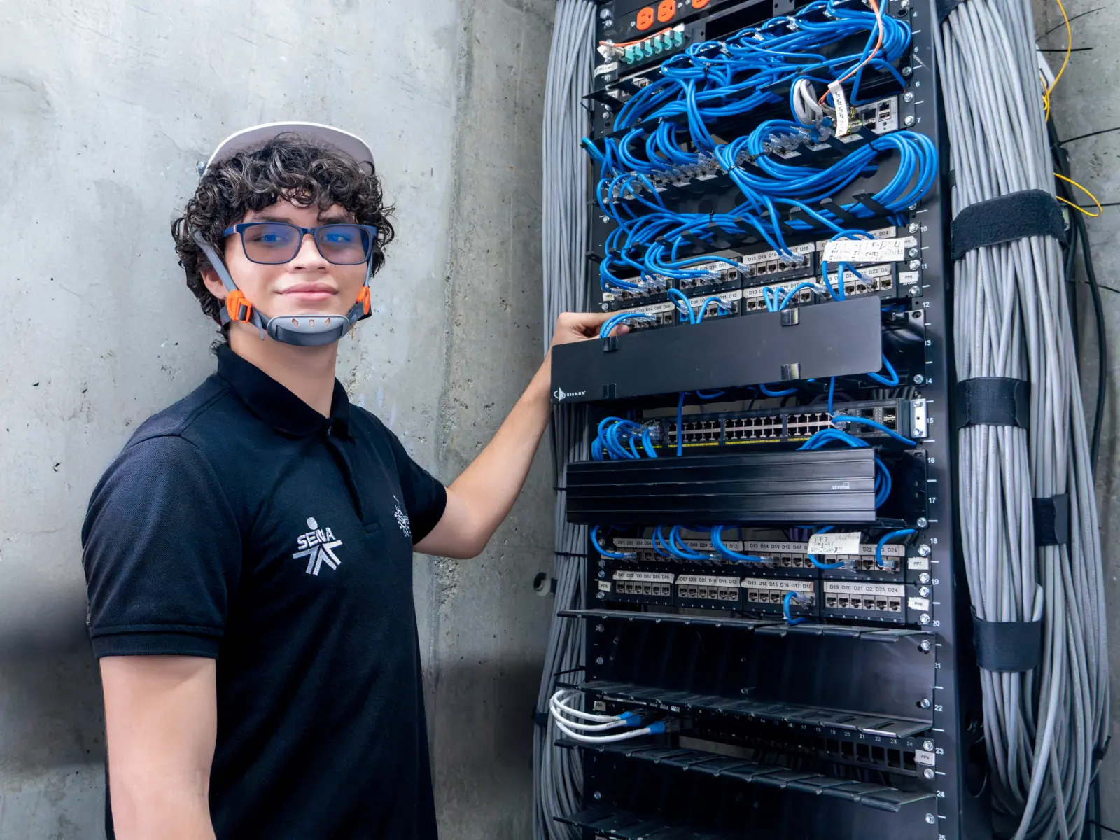 Instalación y Reparación de Red de Fibra Óptica - foto 2
