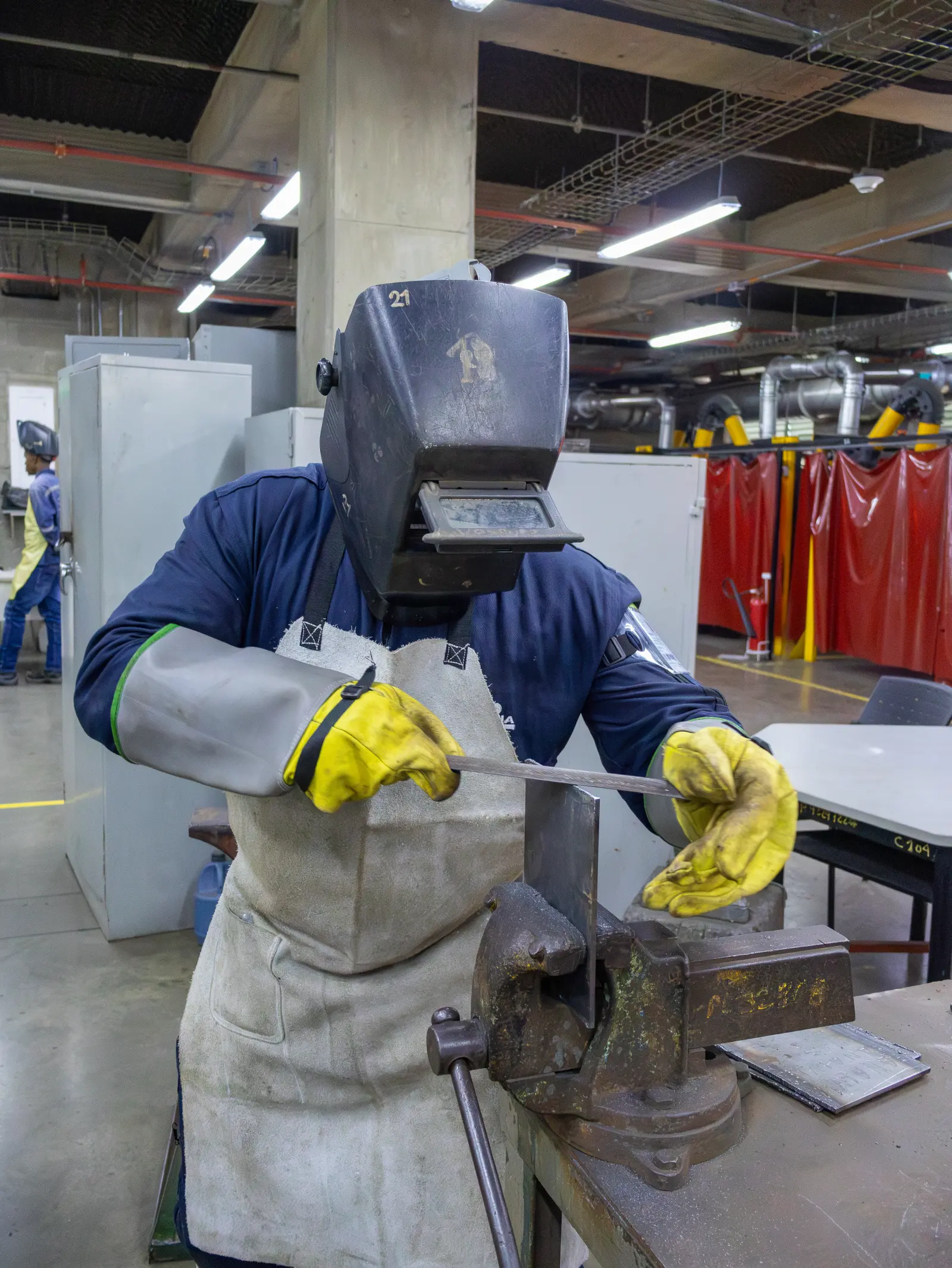 Soldadura de Productos Metálicos en Platina - foto 2